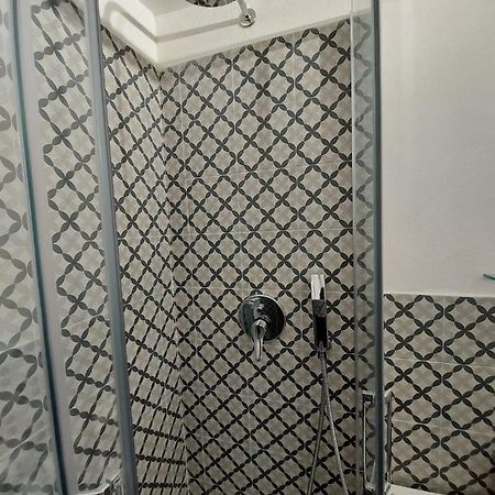 Giovhome Наполи Екстериор снимка